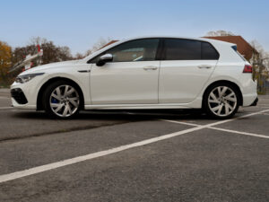 Goll-R-Sportwagen-autovermietung-Volkswagen-12