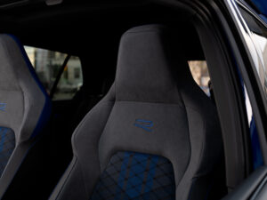 Goll-R-Sportwagen-autovermietung-Volkswagen-23