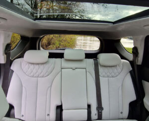 xxl-schweizer-autovermietung-hyundai-santa-fee-3